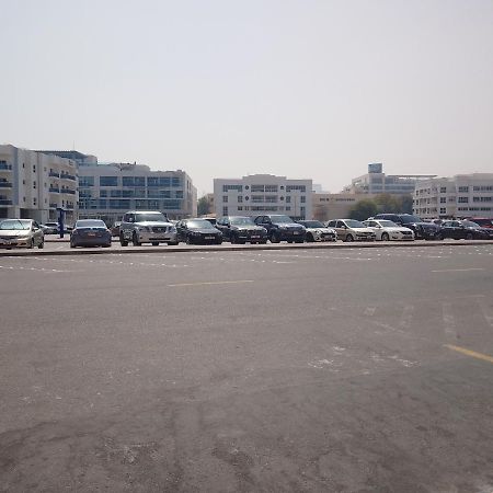 Abree Building New Hostel Dubai Exteriör bild